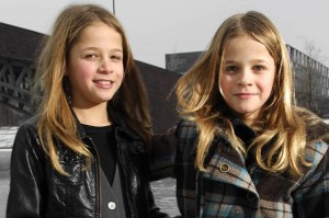 Fleur en Femke: ‘Oeh, dát zou ik maar niet aan de krant vertellen’