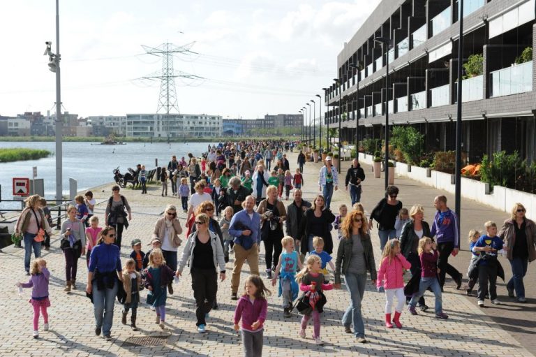 Avond4daagse IJburg steunt goed doel