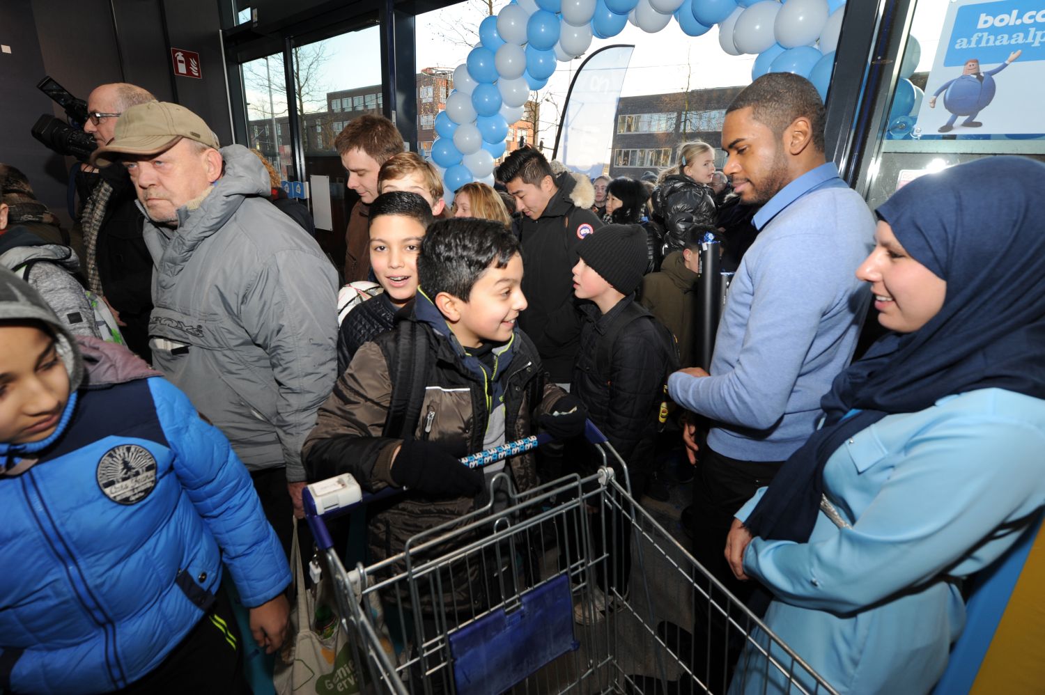 Vernieuwde Albert Heijn IJburglaan feestelijk geopend - de ...