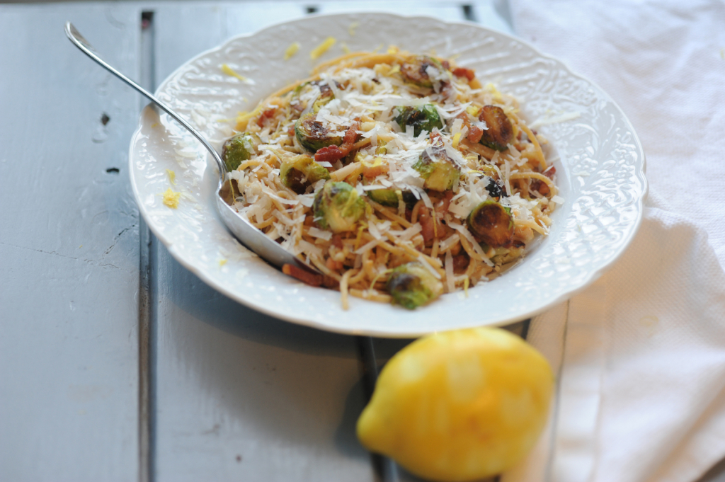 Super Pasta met amandelpesto en spruitjes - de Brug - nieuws uit RD-79