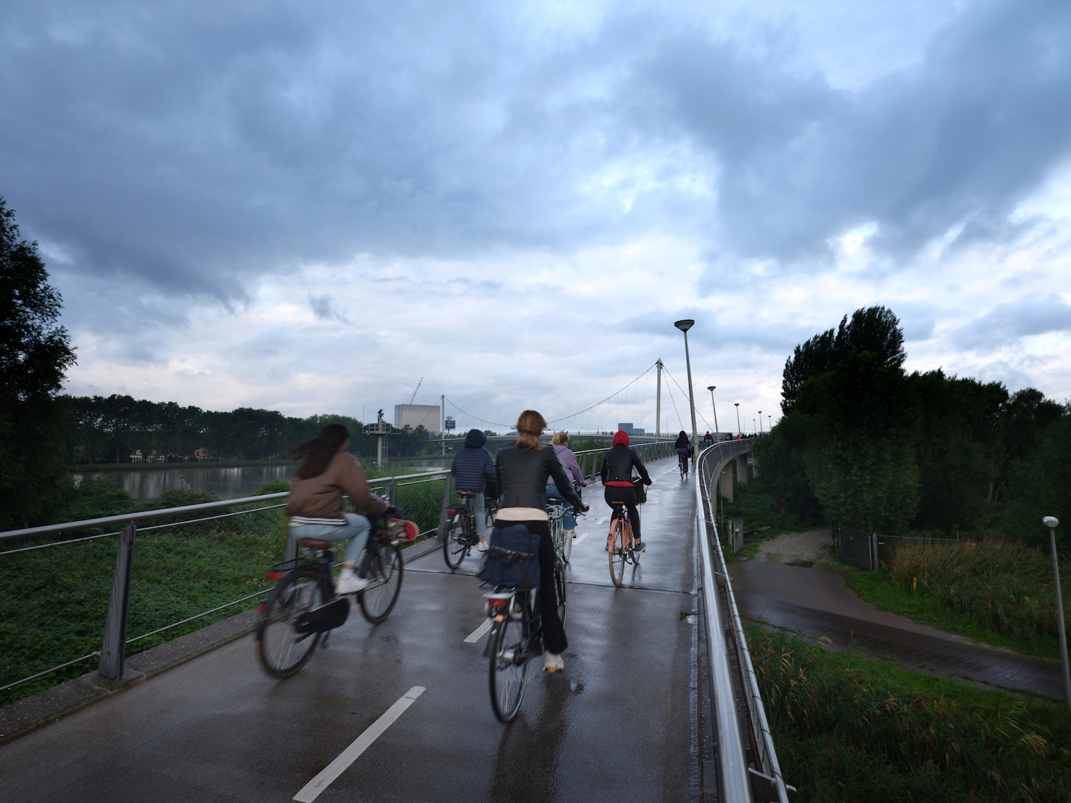 Aan de lopende band berovingen in de omgeving Nesciobrug