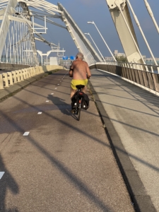 Zwembroekfietser