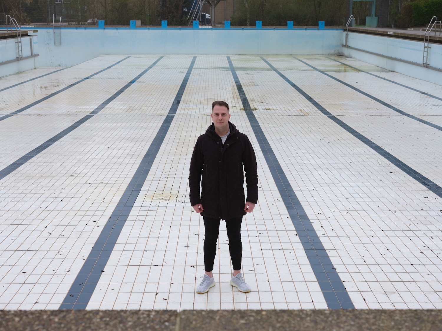 Allerlei onderhoud rond het Flevoparkbad, en: ‘Dat binnenbad komt er’