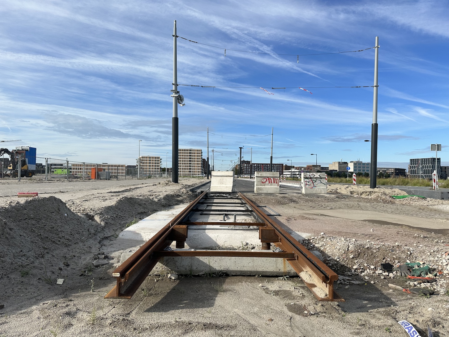 Verlenging lijn 26: tramspoor bereikt Strandeiland