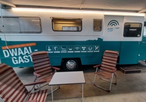 Vaste inloopruimte voor daklozen en verslaafden in 2026, gebruikersbus Oosterpark blijft nog even