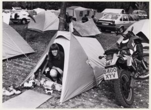 Kamperen in je achtertuin en een muziekbingo: Camping Zeeburg bestaat 50 jaar