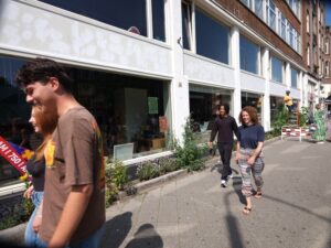 Bieb in Bloei: Hogeschoolstudenten maken de wijk groener