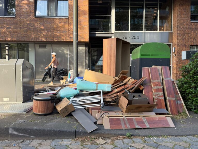 ‘Onrust rondom Grof Afval’, Stadsdeel Oost: Huidige aanpak verandert voorlopig niet