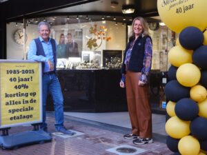 Veertig jaar tussen klokken en sieraden in de Dapperbuurt: ‘De tijd is omgevlogen’