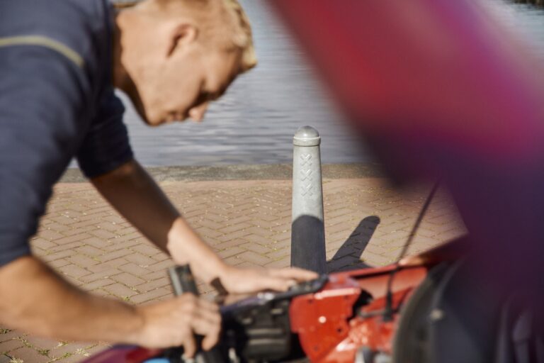 ‘Elke melding is een verrassing, dat maakt het werk leuk’