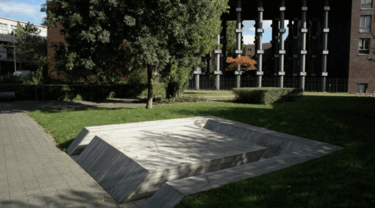 Verzonken Tafel op KNSM-eiland is gered