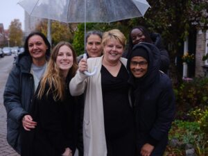 Door het team Verpleegzorg Thuis in de Watergraafsmeer: Met zorg en gezelschap langer in je eigen huis wonen