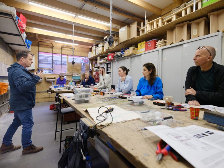 ‘Lef om het zelf te doen’: De Openbare WerkPlaats biedt ook plek aan de onervaren klusser